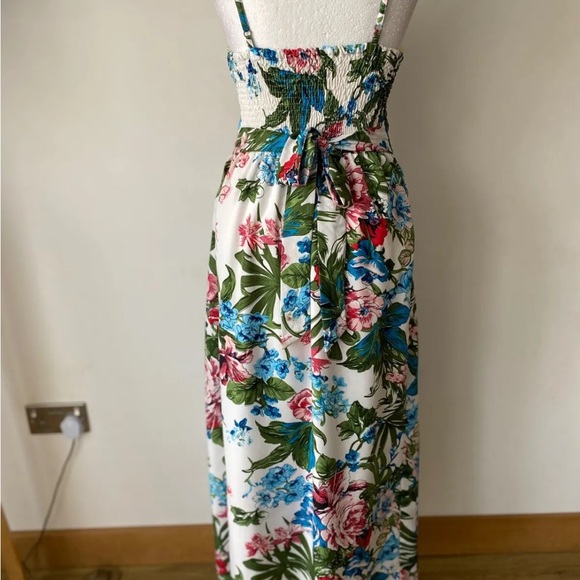 Iska Floral Maxi Dress Topical Print Floral 12 - Picture 4 of 5
